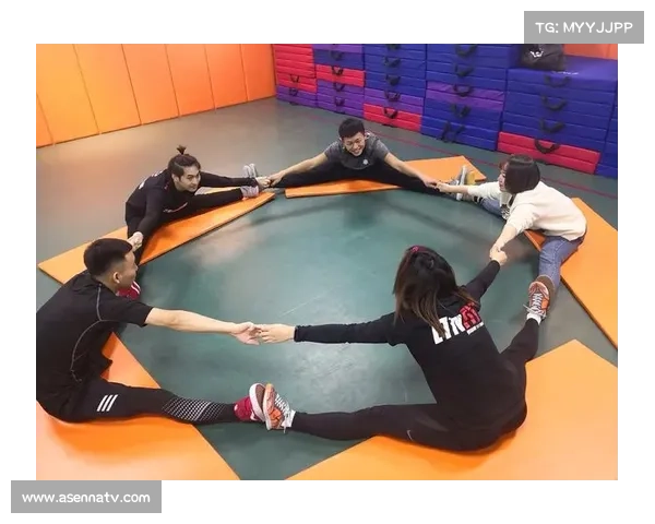 BBR怪兽基地泵道课程在穗受欢迎,学员可从2岁持续训练至成人 BBR怪兽基地泵道课程在穗受欢迎,学员可从2岁持续训练至成人